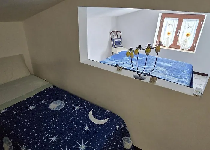 La Mansardina Apartmán Cogna